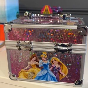 Disney Princess Sequin Treasure Box - Pink and Silver